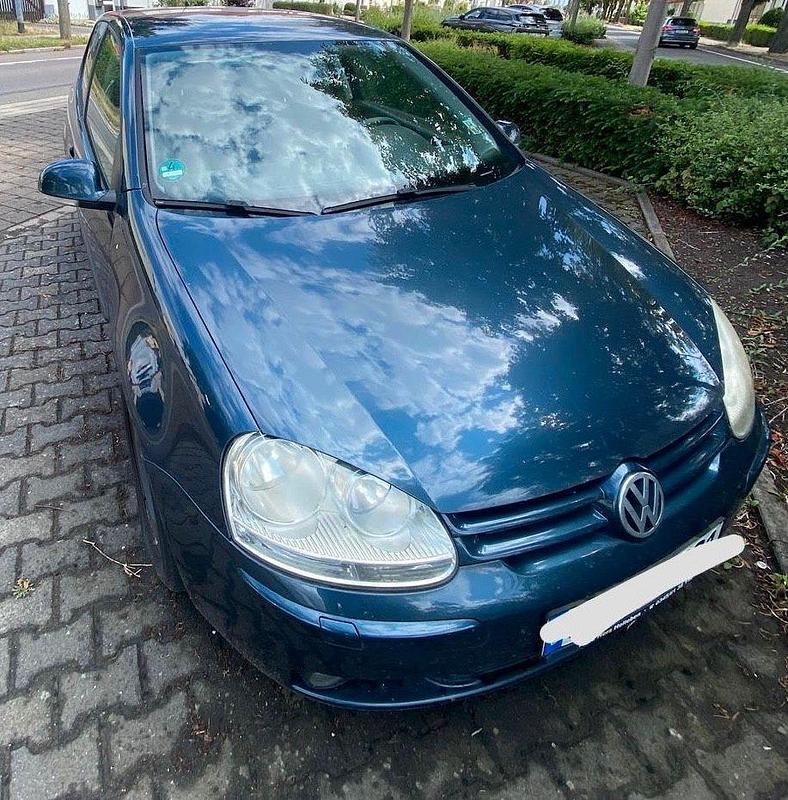 Blau Gebraucht 2006 VW Golf V Goal Kleinwagen | 1.500 € (Superpreis) - Bild 1/4