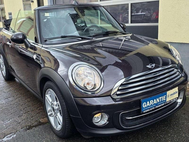 Gebraucht Mini Cooper Cabriolet 122 PS (89 kW) 2014 Iced chocolate metallic Cabrio