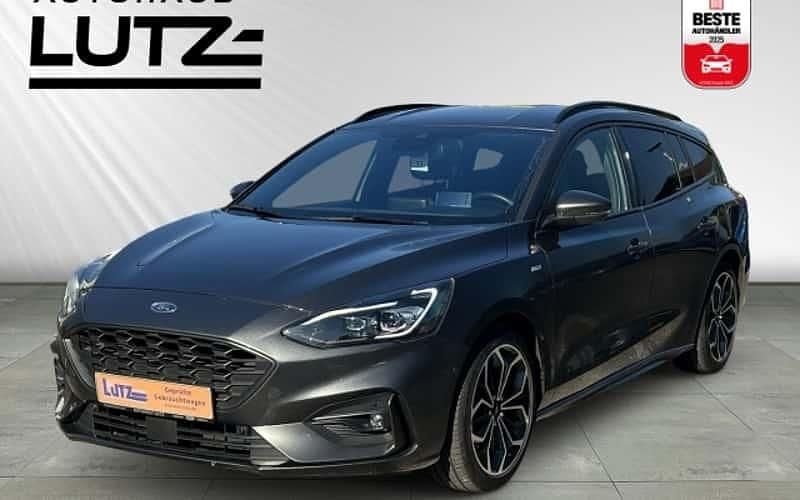 Grau Gebraucht 2021 Ford Focus ST-Line X Kombi | 18.555 € (Fairer Preis) - Bild 1/4