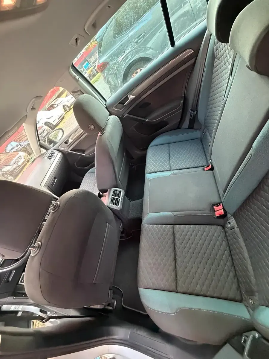 Gebraucht VW Golf VII 150 PS (110 kW) 2020 Silber Kombi