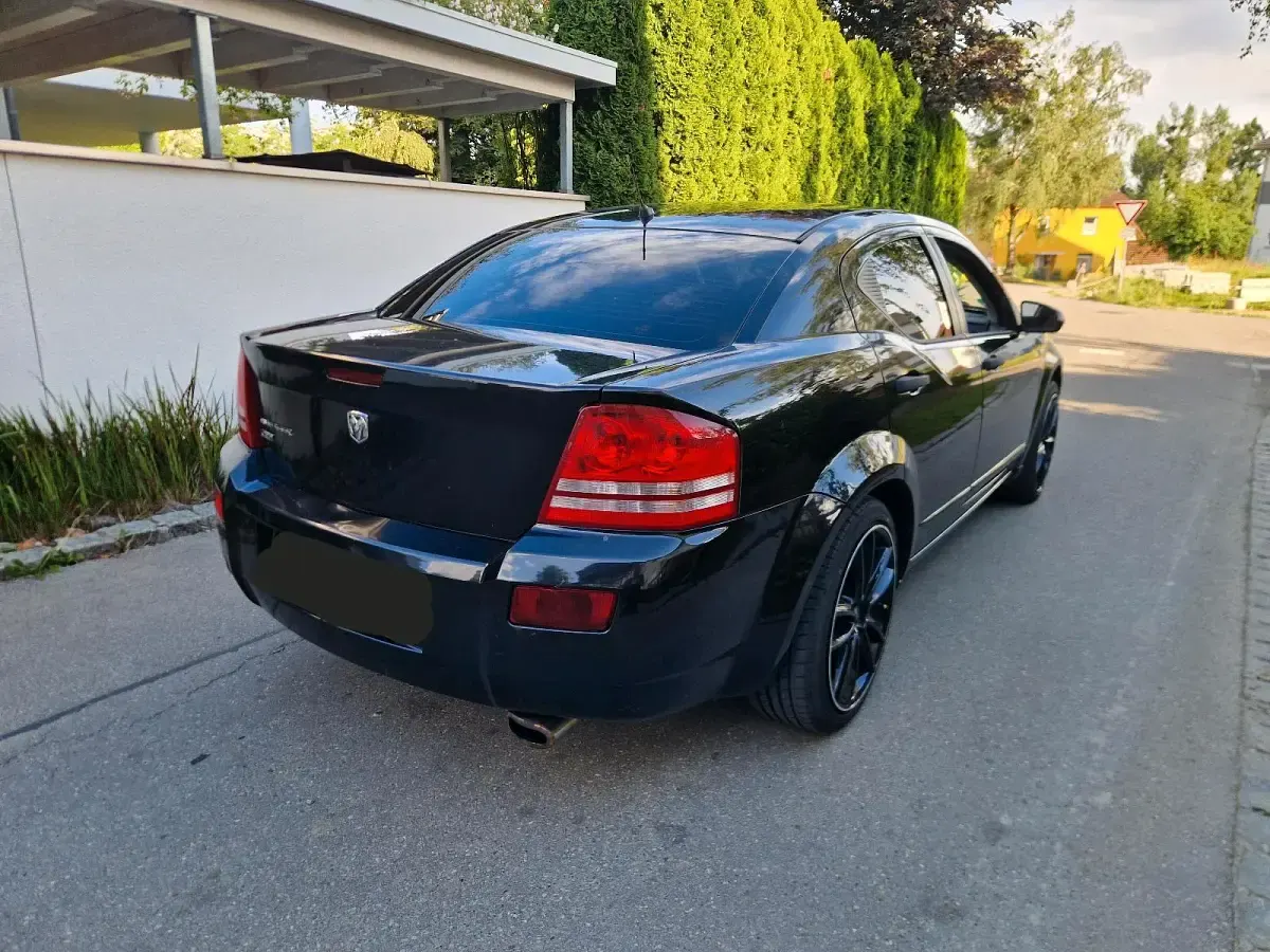 Gebraucht Dodge Avenger 140 PS (102 kW) 2007 Schwarz Limousine