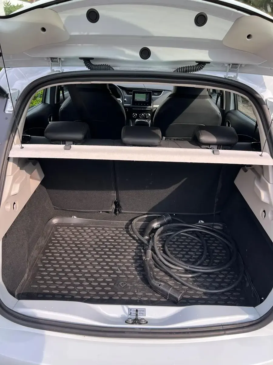 Gebraucht Renault Zoe 50 kW (69 PS) 2020 Weiß Kleinwagen