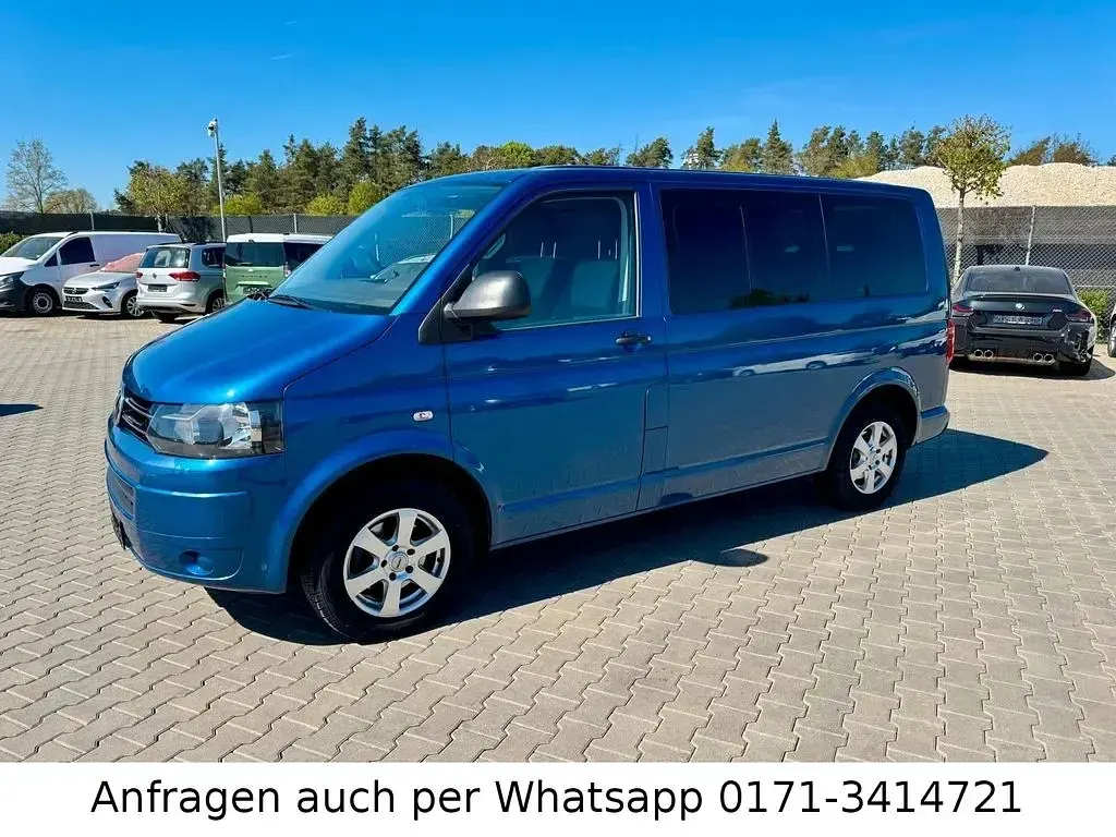 Usata VW Multivan Startline 140 CV (102 kW) 2011 Blu Monovolume