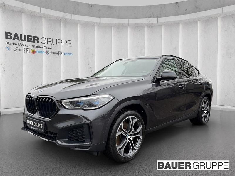 Grau Gebraucht 2022 BMW X6 Comfort Edition SUV | 62.930 € (Guter Preis) - Bild 1/4