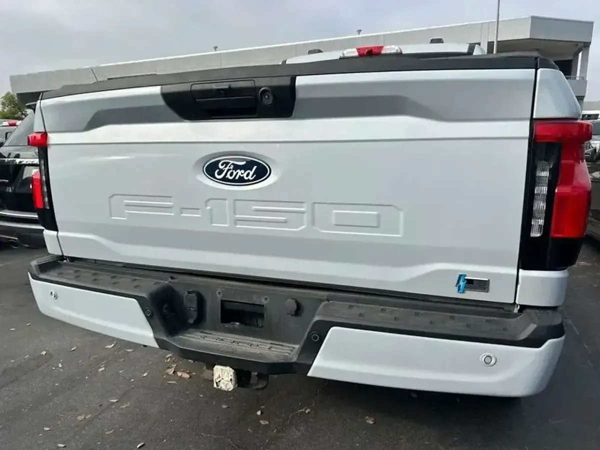 Gebraucht Ford F-150 XLT 336 kW (458 PS) 2025 Weiß Pickup