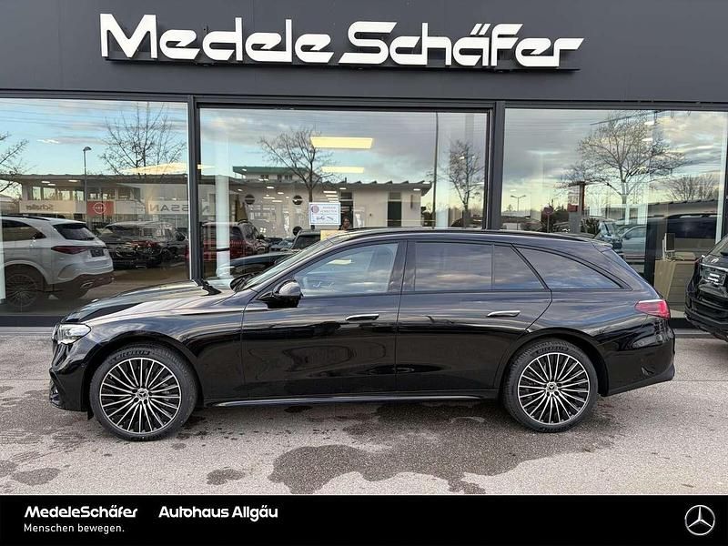 Gebraucht Mercedes E450 Premium 367 PS (269 kW) 2026 Lack obsidianschwarz Kombi
