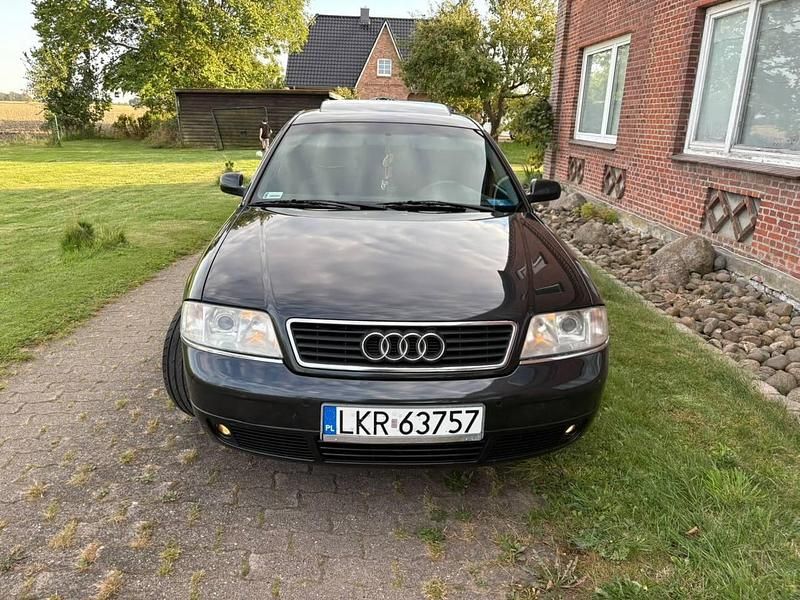 Silber Gebraucht 1997 Audi A6 Kleinwagen | 2.100 € - Bild 1/4