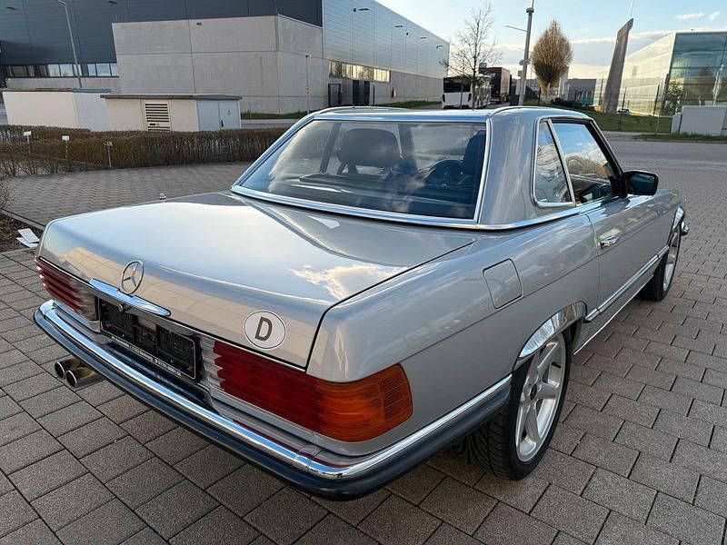 Gebraucht Mercedes SL280 185 PS (136 kW) 1984 Silber Cabrio
