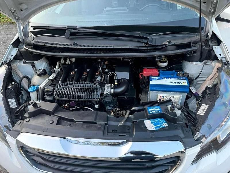 Gebraucht Peugeot 108 Style 82 PS (60 kW) 2016 Weiß Kleinwagen