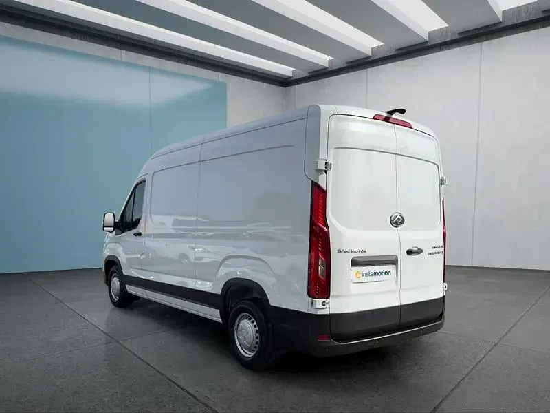 Neu Maxus V90 147 PS (108 kW) 2025 Weiß Van