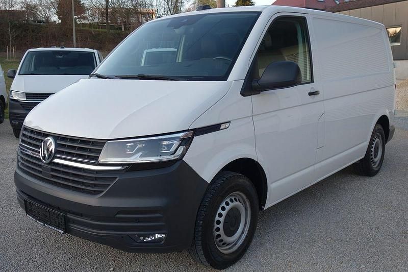 Gebraucht VW Transporter 150 PS (110 kW) 2020 Weiß Van