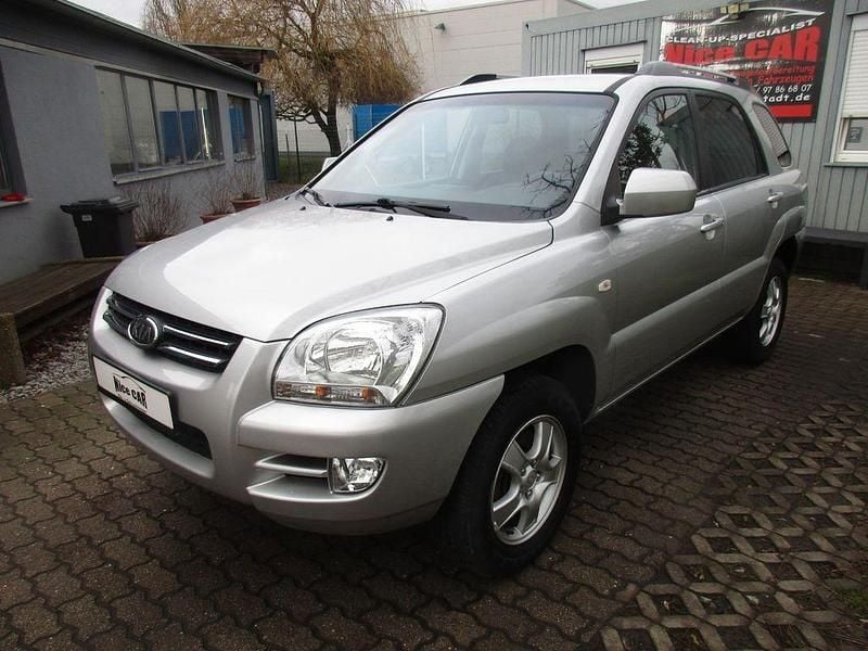 Gebraucht Kia Sportage 141 PS (103 kW) 2008 Silber SUV