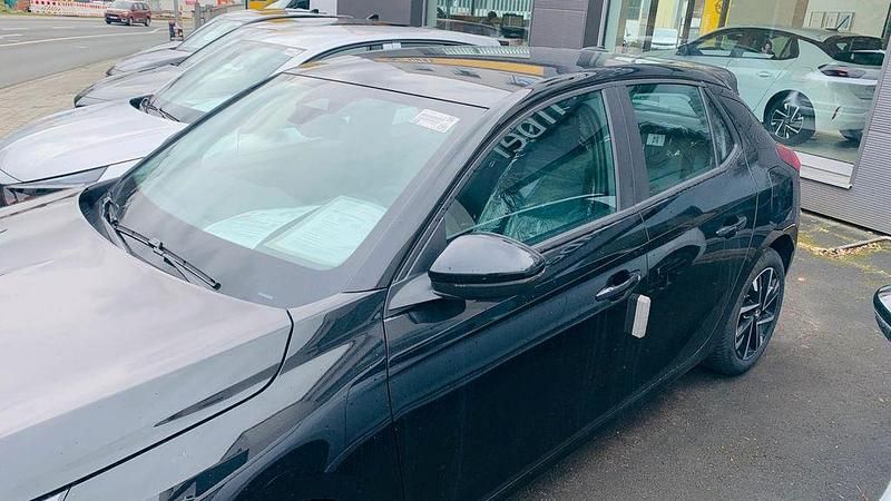 Neu Opel Corsa Edition 110 PS (80 kW) 2025 Schwarz Kleinwagen