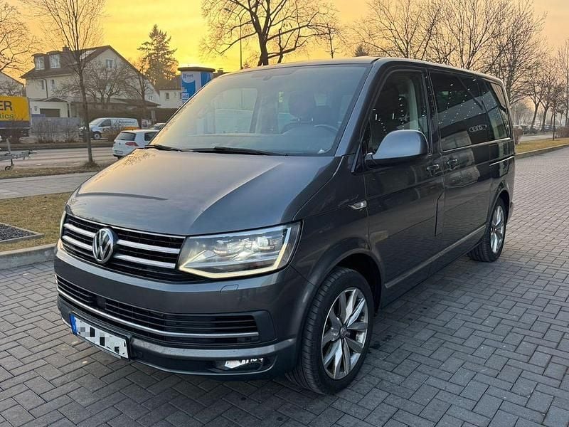 Grau Gebraucht 2015 VW T6 Highline Van | 19.900 € (Superpreis) - Bild 1/4