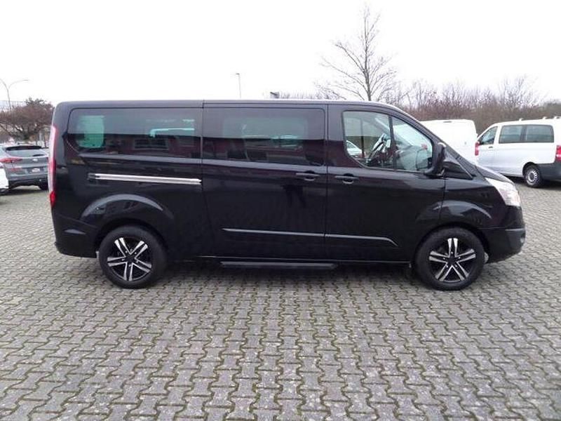 Gebraucht Ford Tourneo Custom 155 PS (114 kW) 2013 Schwarz Van