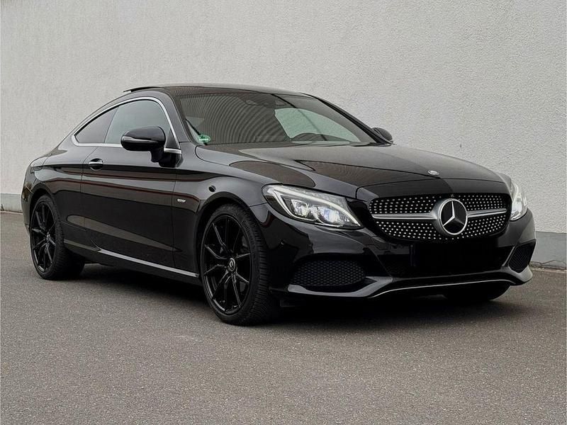 Schwarz Gebraucht 2016 Mercedes C300 Edition 1 Coupé | 28.950 € (Etwas zu teuer) - Bild 1/4
