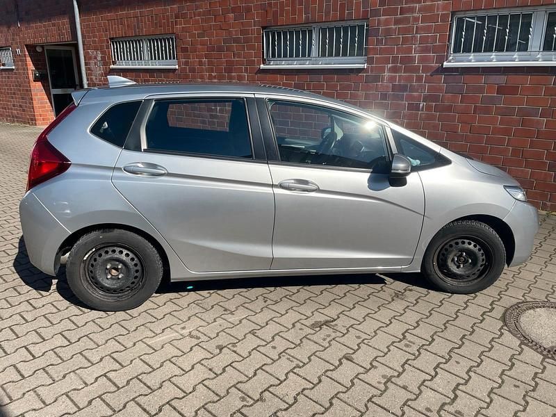 Gebraucht Honda Jazz 102 PS (75 kW) 2017 Grau Kleinwagen
