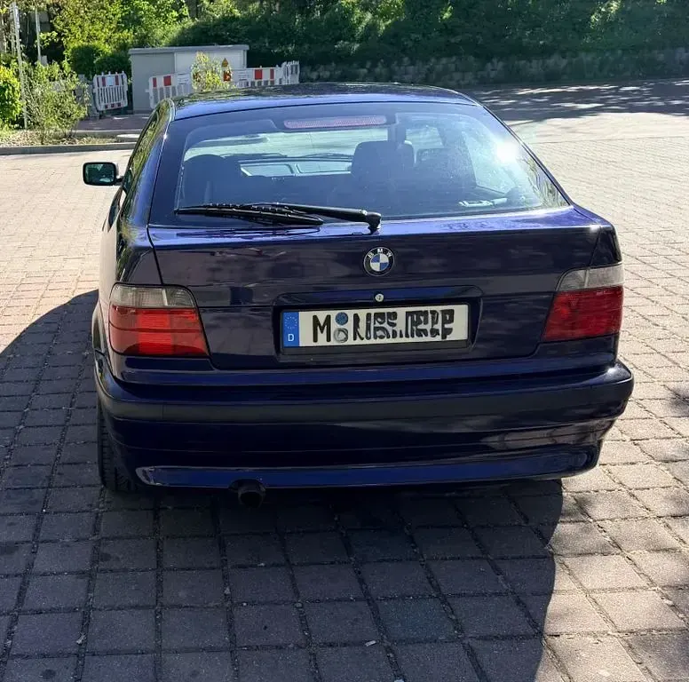 Brugt BMW 316 Performance 105 HK (77 kW) 2000 Blå Sedan