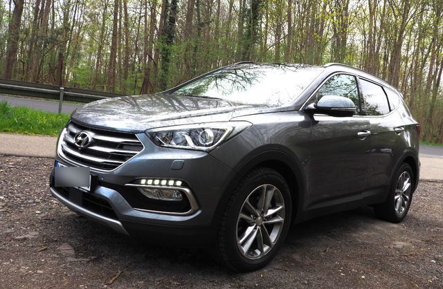 Gebraucht Hyundai Santa Fe 272 PS (200 kW) 2016 Silber SUV