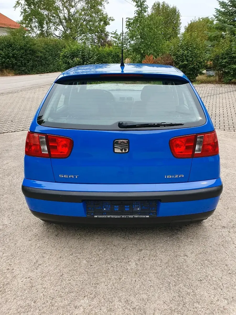 Gebraucht Seat Ibiza 75 PS (55 kW) 2002 Blau Kleinwagen