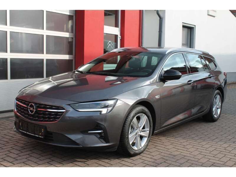 Mondstein grau/e:vulkan grau Gebraucht 2022 Opel Insignia Elegance Kombi | 20.990 € (Guter Preis) - Bild 1/4