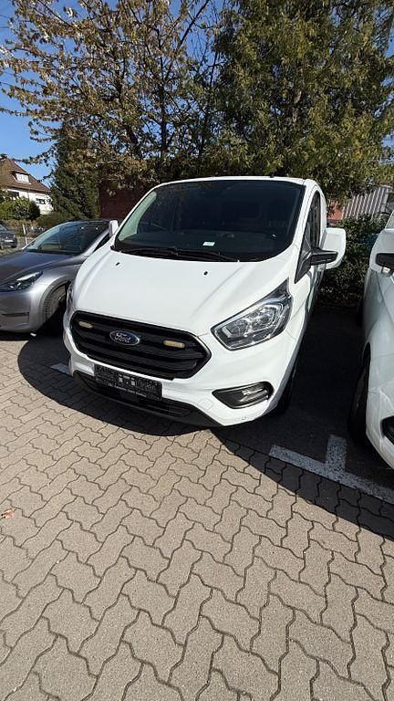 Gebraucht Ford Transit Custom 131 PS (96 kW) 2019 Weiß Van / Kleinbus