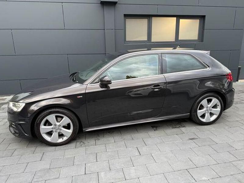 Gebraucht Audi A3 Ambition 105 PS (77 kW) 2013 Braun Limousine