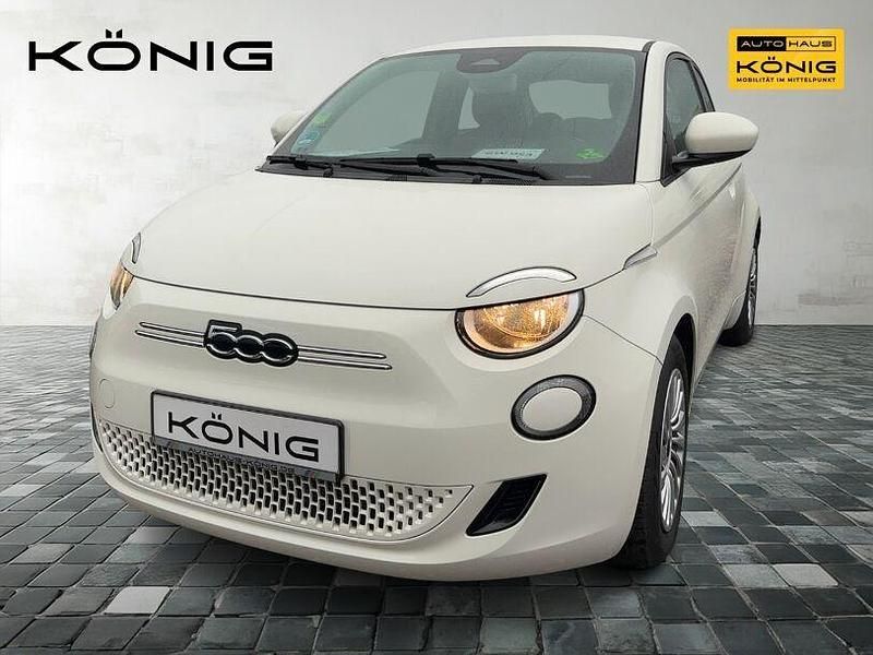 Weiß Gebraucht 2023 Fiat 500e Kleinwagen | 24.730 € - Bild 1/4