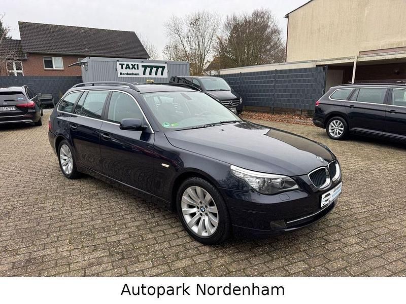 Gebraucht BMW 520 Advantage 177 PS (130 kW) 2008 Blau Kombi
