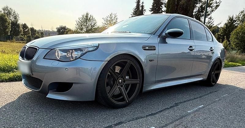 Second-hand BMW M5 507 CP (372 kW) 2005 Gri Berlinǎ
