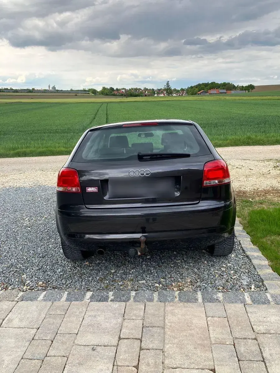 Gebraucht Audi A3 Attraction 102 PS (75 kW) 2006 Grau Kleinwagen