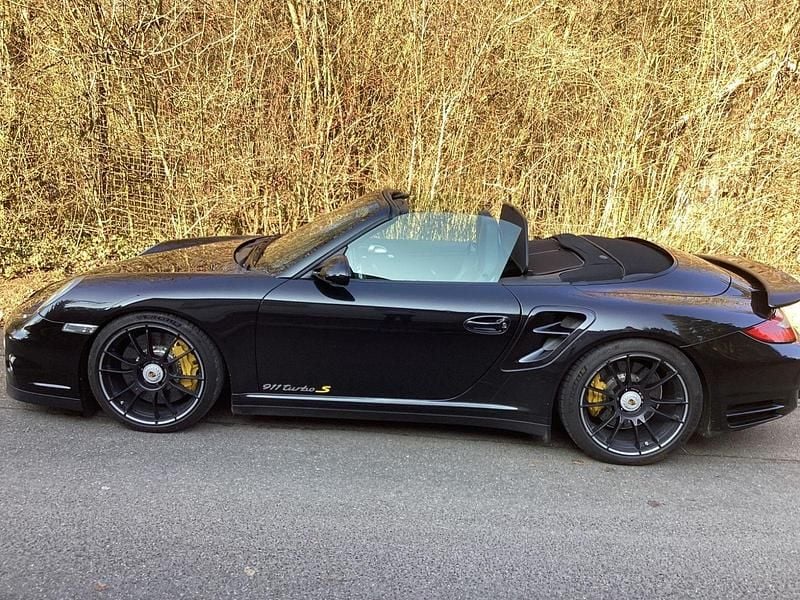 Second-hand Porsche 997 530 CP (389 kW) 2012 Negru Cabrio