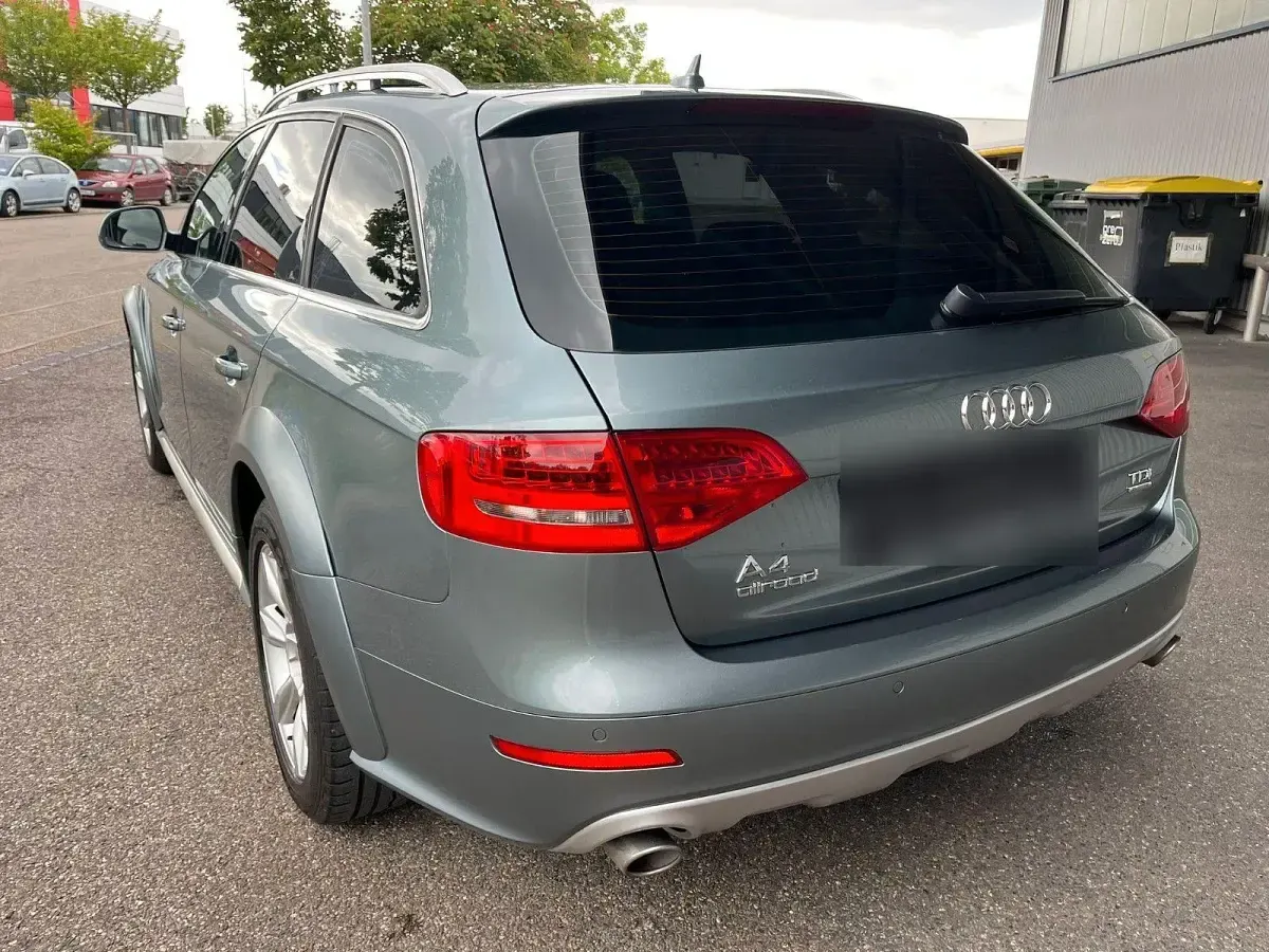Gebraucht Audi A4 Allroad Sport 239 PS (175 kW) 2011 Silber Kombi