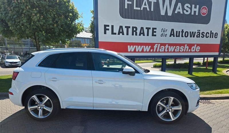 Weiß Gebraucht 2018 Audi Q5 Sport SUV | 19.999 € (Teuer) - Bild 1/4
