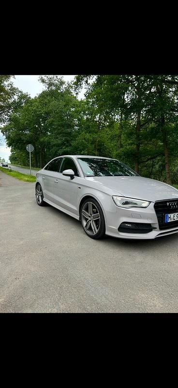 Gebraucht Audi A3 S-Line 150 PS (110 kW) 2015 Andere farben Limousine