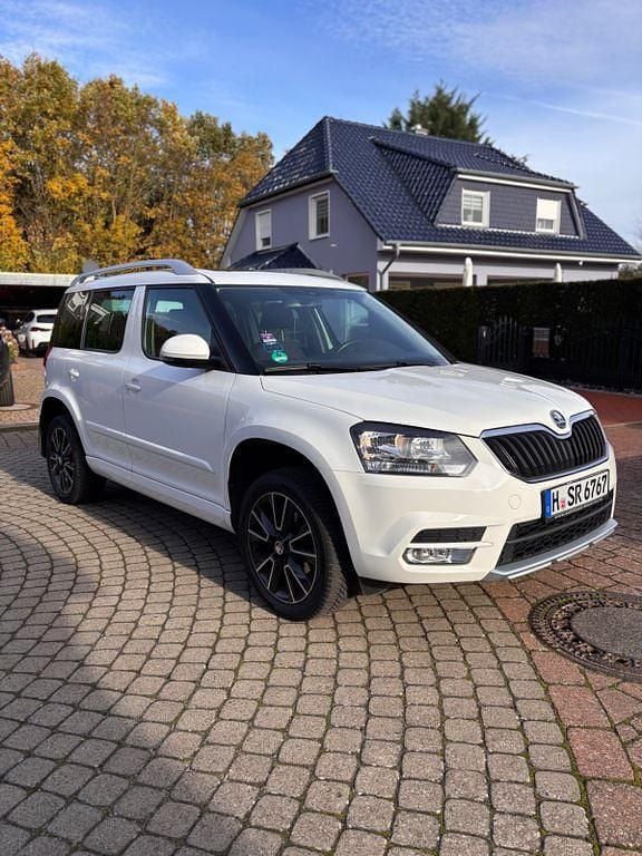 Weiß Gebraucht 2014 Skoda Yeti SUV | 12.000 € (Teuer) - Bild 1/4