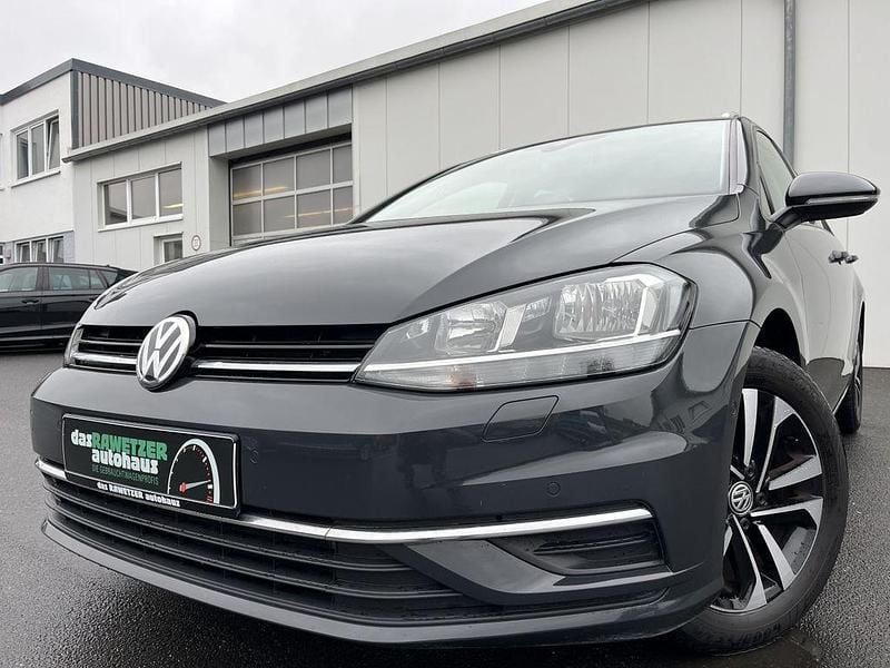 Grau Gebraucht 2020 VW Golf VII Kombi | 12.860 € (Guter Preis) - Bild 1/4