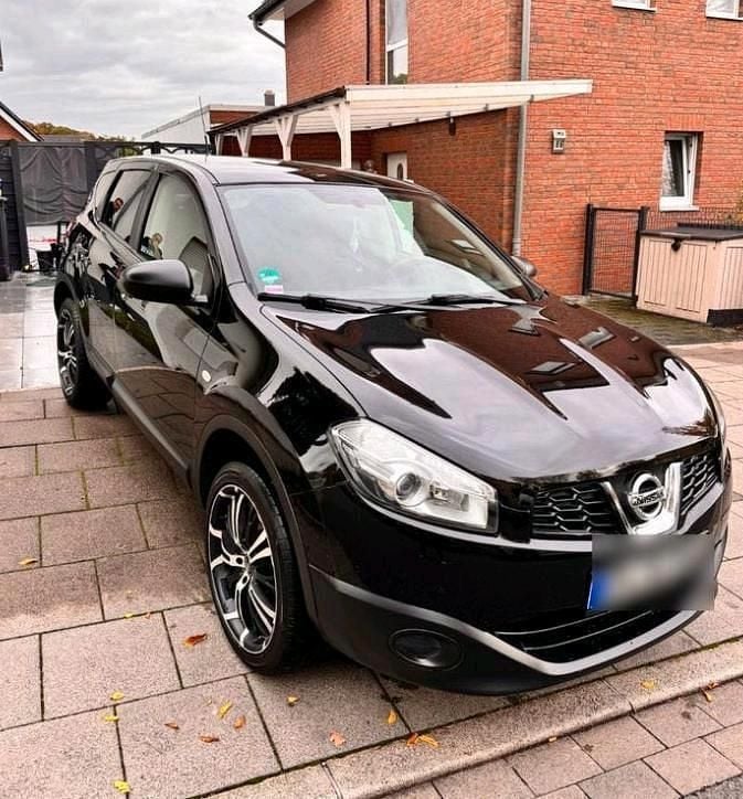 Schwarz Gebraucht 2012 Nissan Qashqai SUV | 5.000 € (Guter Preis) - Bild 1/4