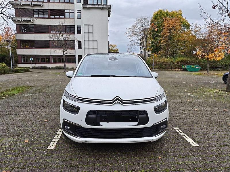 Weiß Gebraucht 2021 Citroën C4 SpaceTourer PureTech Van / Kleinbus | 17.000 € (Fairer Preis) - Bild 1/4