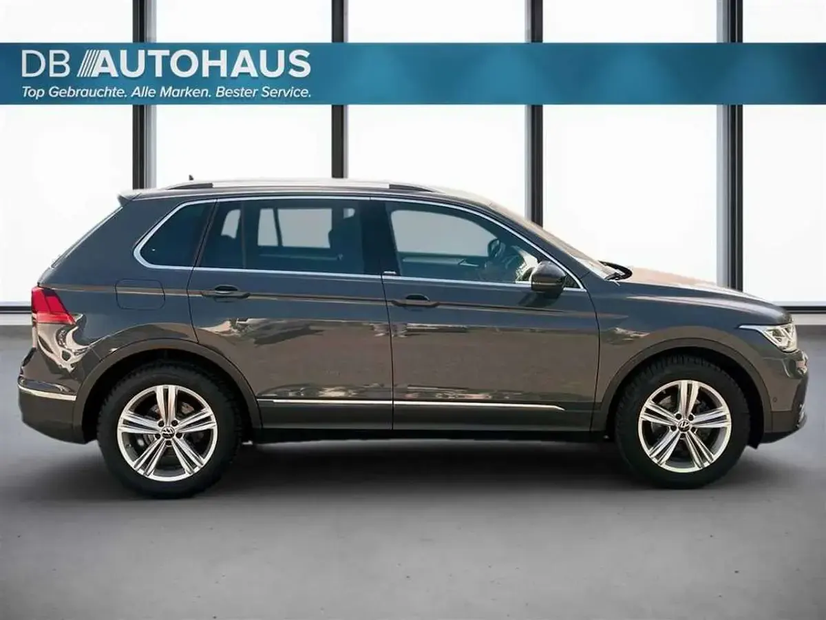 Gebraucht VW Tiguan Move 150 PS (110 kW) 2024 Grau SUV