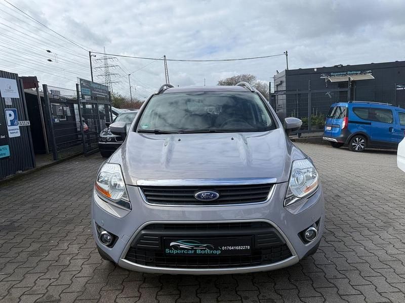 Gebraucht Ford Kuga Trend 163 PS (119 kW) 2011 Grau SUV