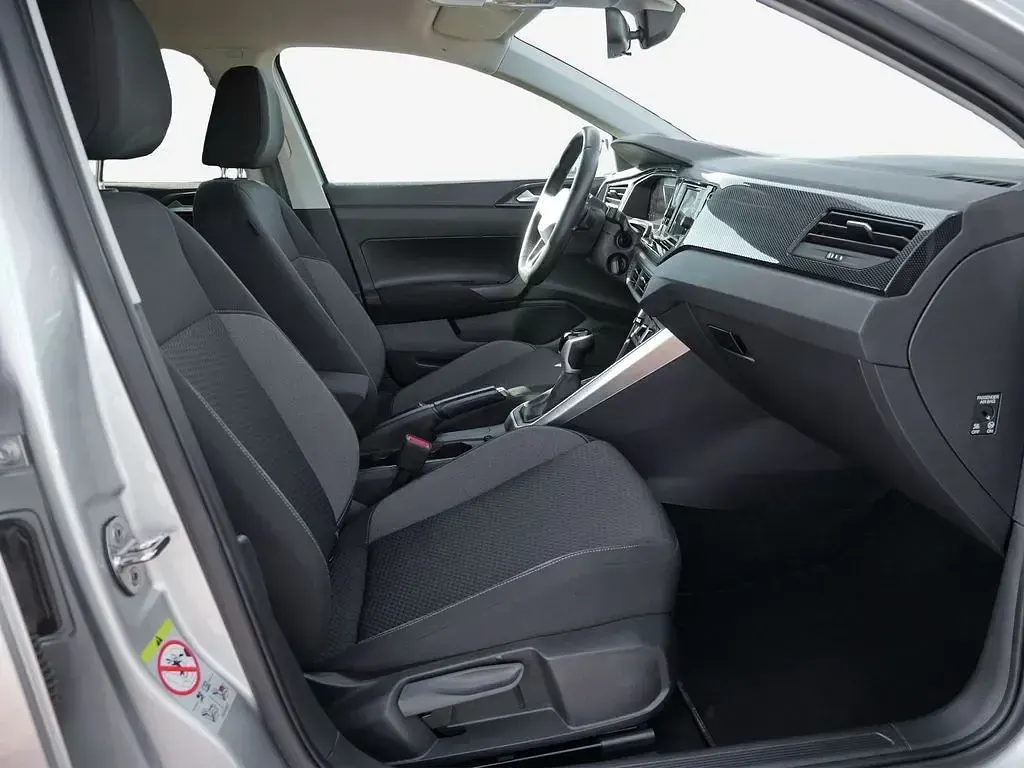 Gebraucht VW Polo Life 95 PS (69 kW) 2023 Silber Kleinwagen