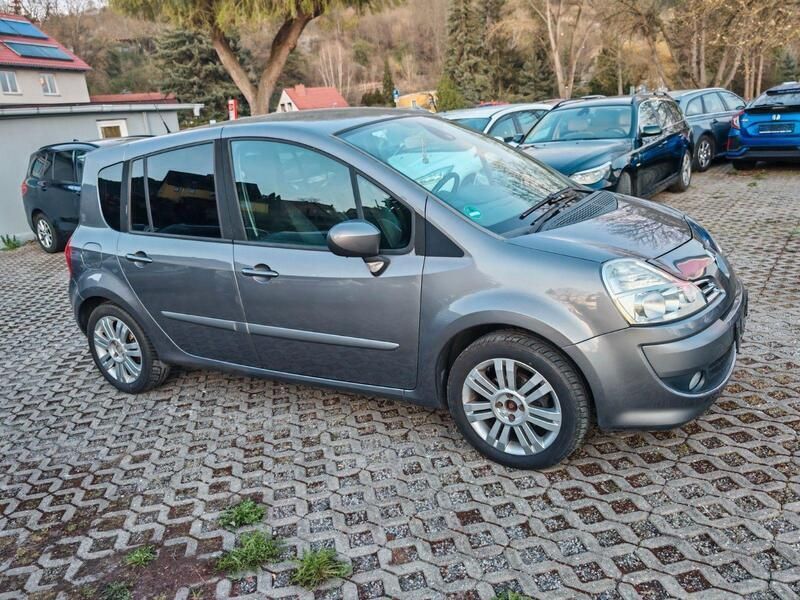 Grau Gebraucht 2010 Renault Modus Dynamique Van / Kleinbus | 2.990 € (Fairer Preis) - Bild 1/4