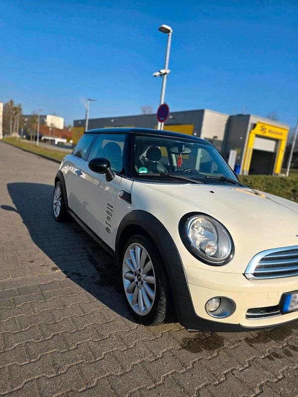 Gebraucht Mini Cooper 120 PS (88 kW) 2008 Weiß Kleinwagen