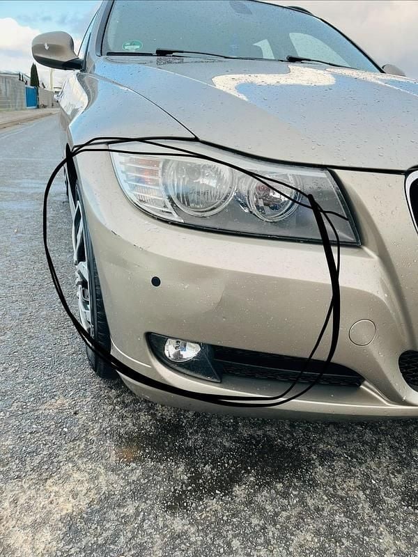 Gebraucht BMW 318 140 PS (102 kW) 2012 Braun Kombi