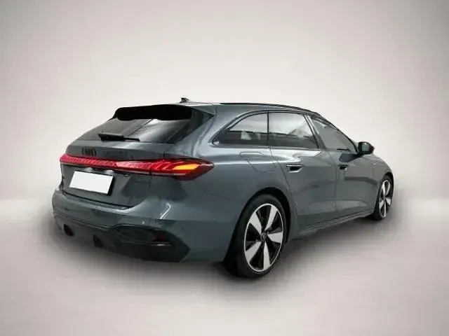 Gebraucht Audi A5 S-Line 204 PS (150 kW) 2025 Manufacturer Kombi