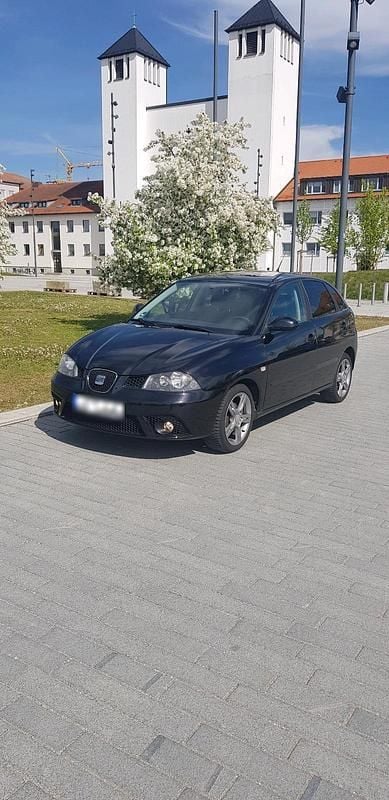 Usado Seat Ibiza Reference 86 HP (63 kW) 2009 Preto Citadino