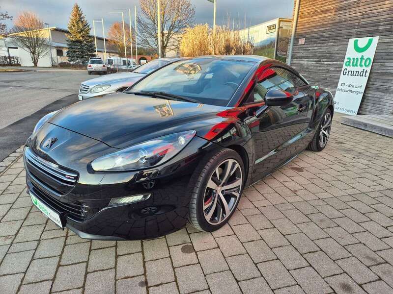 Schwarz perla nera/me Gebraucht 2015 Peugeot RCZ GT-line Coupé | 18.000 € - Bild 1/4
