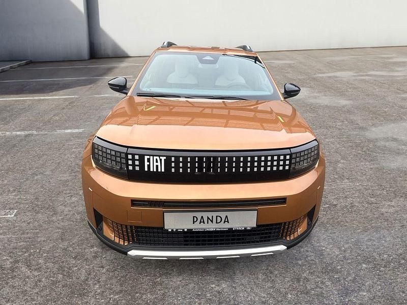 Neu Fiat Grande Panda La Prima 83 kW (113 PS) 2026 Schwarz Kleinwagen