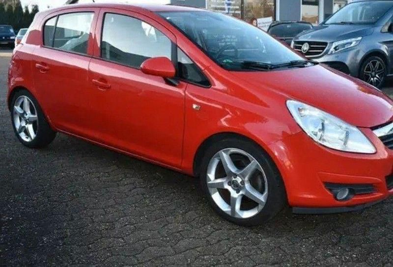 Rot Gebraucht 2008 Opel Corsa Cosmo Limousine | 1.100 € (Fairer Preis) - Bild 1/4